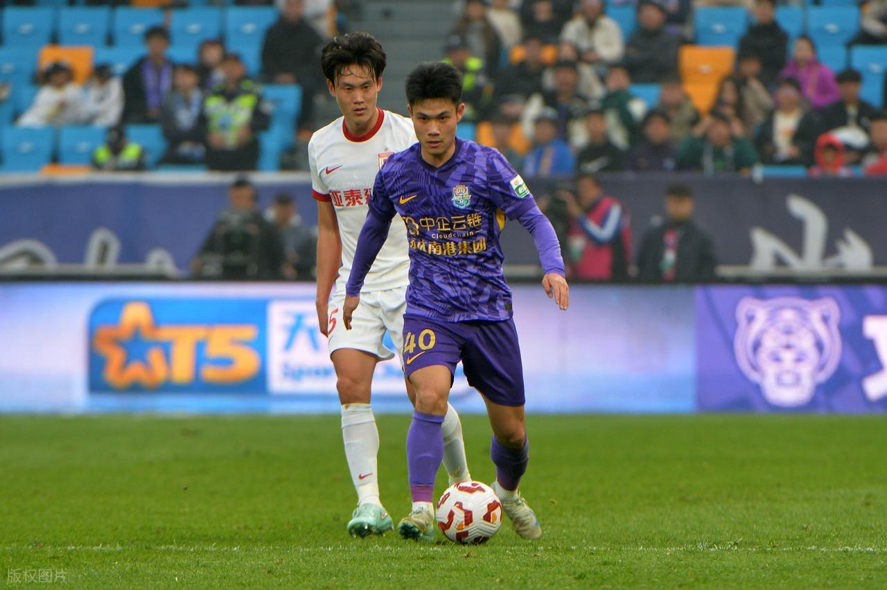 ManBetX-1-1！于根伟乐开花了，天津津门虎23岁锋霸攻破韩国球队大门