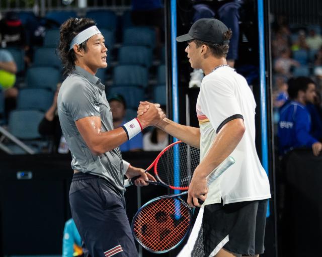 ManBetX-张奔斗：资格赛输给300大 张之臻身陷连败